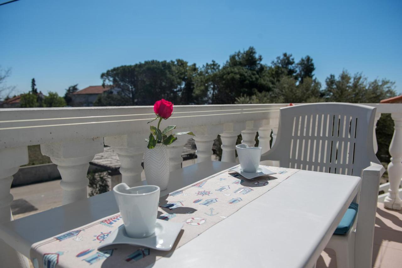Apartmani Fila Vrsi Exteriér fotografie