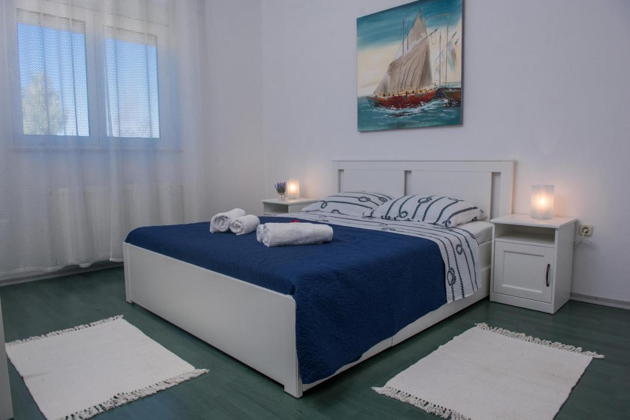 Apartmani Fila Vrsi Exteriér fotografie