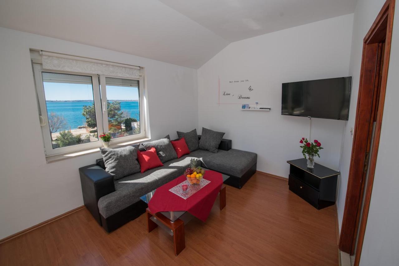 Apartmani Fila Vrsi Exteriér fotografie
